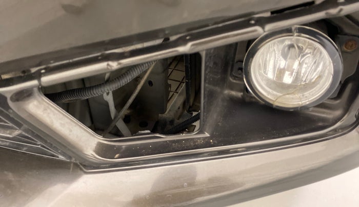 2019 Honda Amaze 1.2 SMT I VTEC, Petrol, Manual, 34,715 km, Left fog light - Cover missing