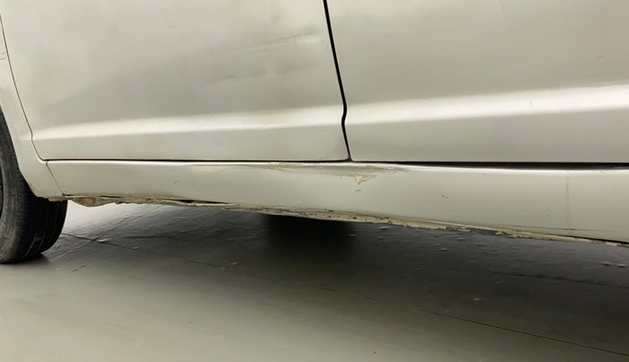 2010 Maruti Swift Dzire VXI, Petrol, Manual, 56,176 km, Left running board - Slightly dented