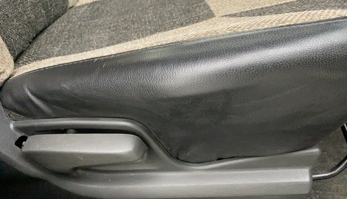 2010 Maruti Swift Dzire VXI, Petrol, Manual, 56,176 km, Driver Side Adjustment Panel