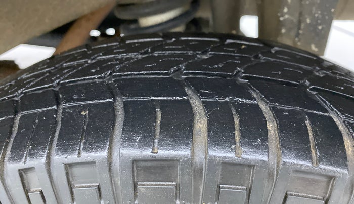 2019 Maruti Eeco 5 STR WITH AC PLUSHTR, Petrol, Manual, 13,200 km, Left Rear Tyre Tread