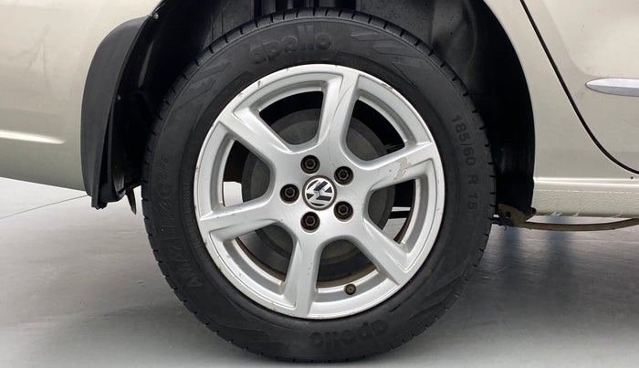 2014 Volkswagen Vento HIGHLINE DIESEL, Diesel, Manual, 95,871 km, Right Rear Wheel