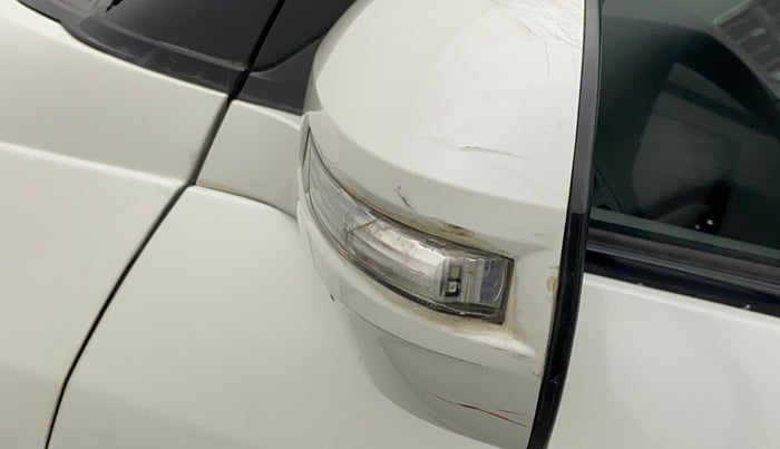 2017 Maruti Swift VDI, Diesel, Manual, 78,353 km, Left rear-view mirror - Indicator light has minor damage