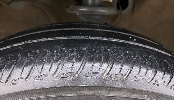 2021 Maruti S PRESSO VXI+, Petrol, Manual, 7,652 km, Left Front Tyre Tread