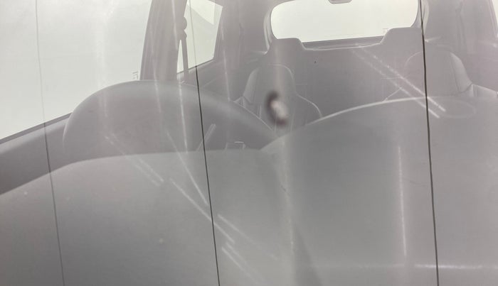 2021 Maruti S PRESSO VXI+, Petrol, Manual, 7,652 km, Front windshield - Minor spot on windshield