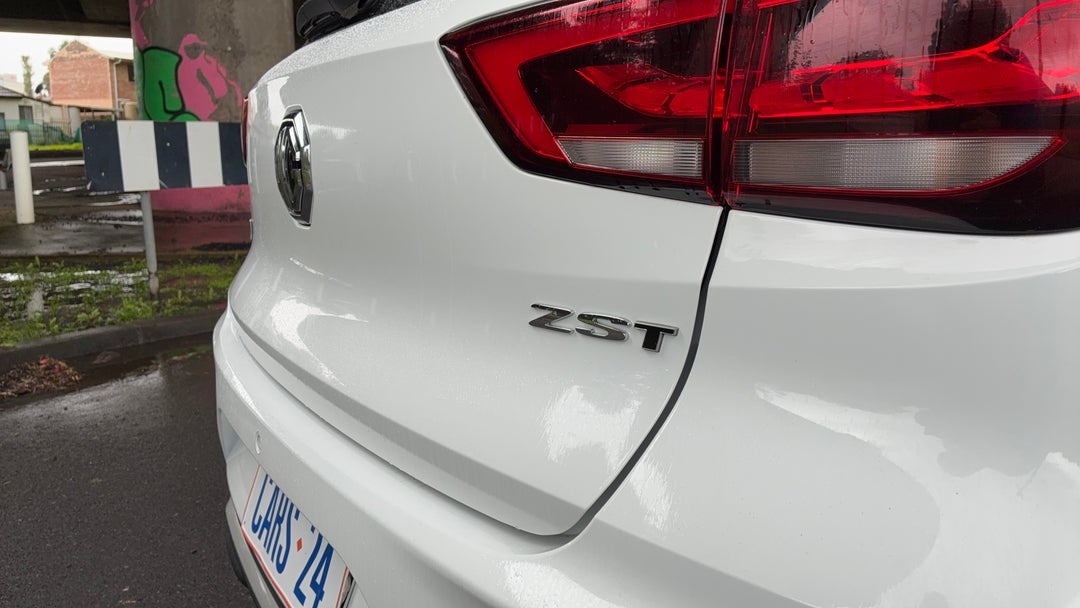 Badge (Boot Right Side)