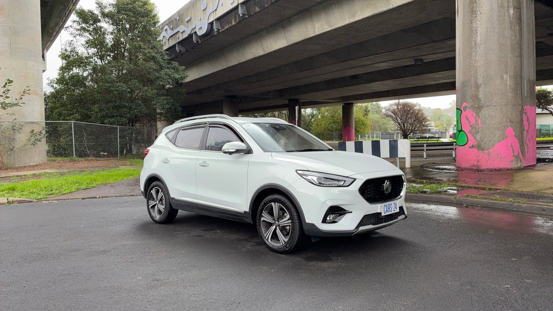 Right Front Diagonal (45- Degree) View