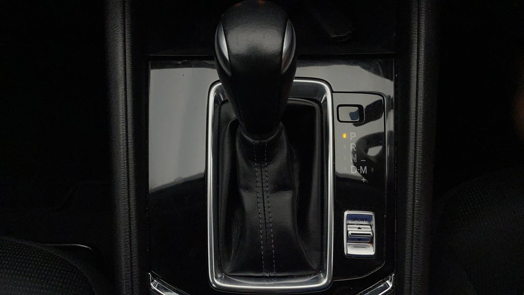 2019 Mazda CX-5 Maxx Sport (4x2), Automatic, 90038 km, Gear Lever 