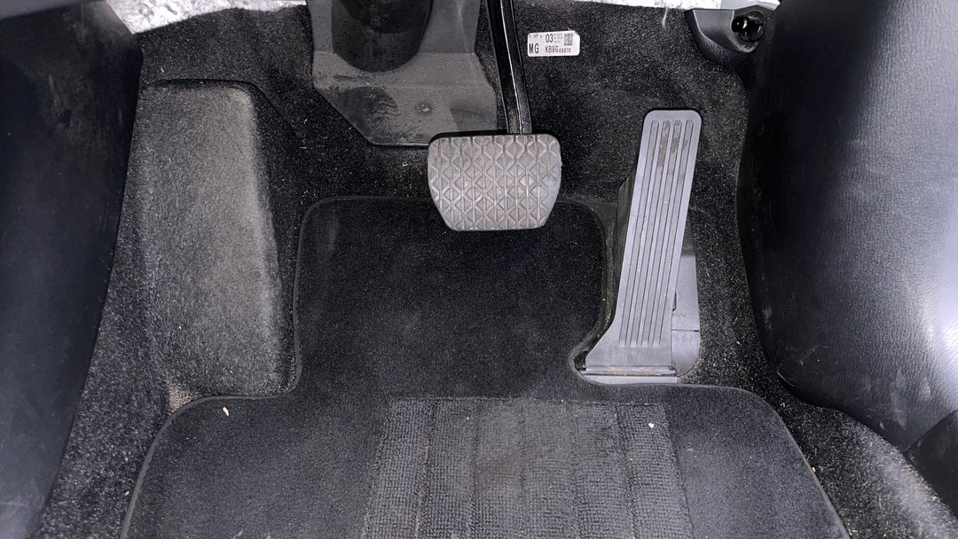 2019 Mazda CX-5 Maxx Sport (4x2), Automatic, 90038 km, Pedals and Footmat