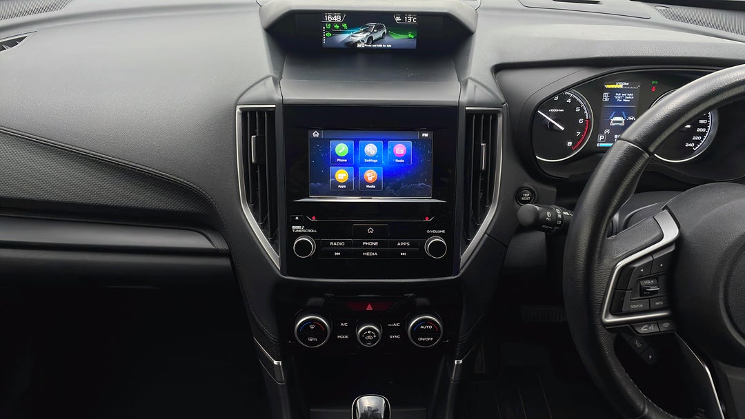 2020 Subaru Forester 2.5i (awd), Automatic, 63583 km, Center Console