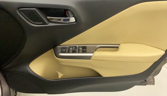 2016 Honda City 1.5L I-VTEC VX CVT, Petrol, Automatic, 30,247 km, Driver Side Door Panels Control