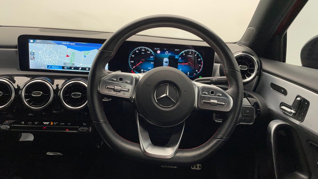 2019 Mercedes-benz A180 A180, Automatic, 56946 km, Steering Wheel Close-up