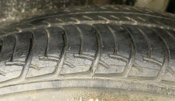 2019 Maruti New Wagon-R VXI 1.0, Petrol, Manual, 64,996 km, Left Rear Tyre Tread