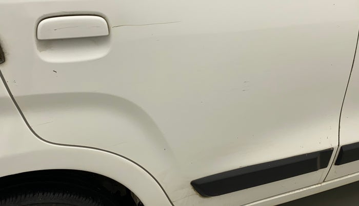 2019 Maruti New Wagon-R VXI 1.0, Petrol, Manual, 64,996 km, Right rear door - Slightly dented