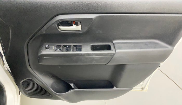 2019 Maruti New Wagon-R VXI 1.0, Petrol, Manual, 64,996 km, Driver Side Door Panels Control