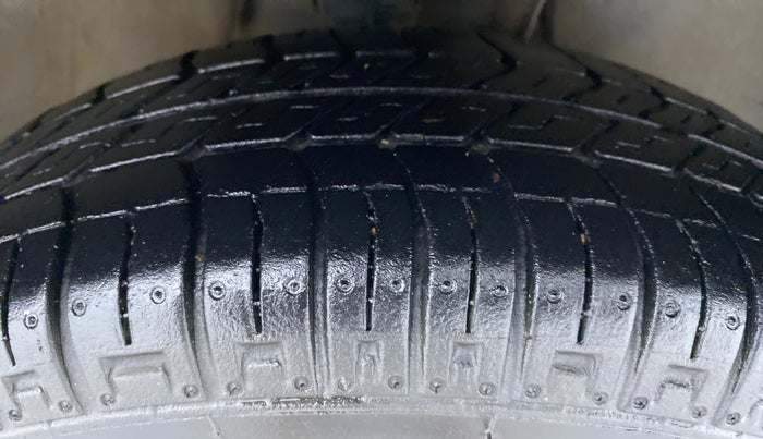 2019 Maruti Alto VXI, Petrol, Manual, 53,633 km, Right Front Tyre Tread