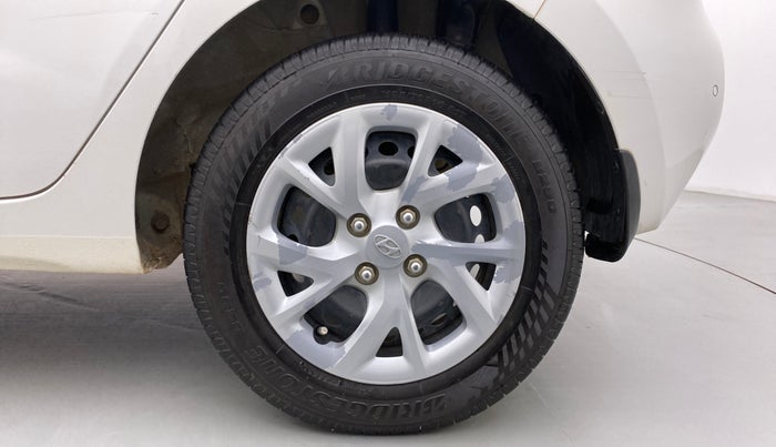 2017 Hyundai Grand i10 SPORTZ 1.2 KAPPA VTVT, Petrol, Manual, 41,018 km, Left Rear Wheel
