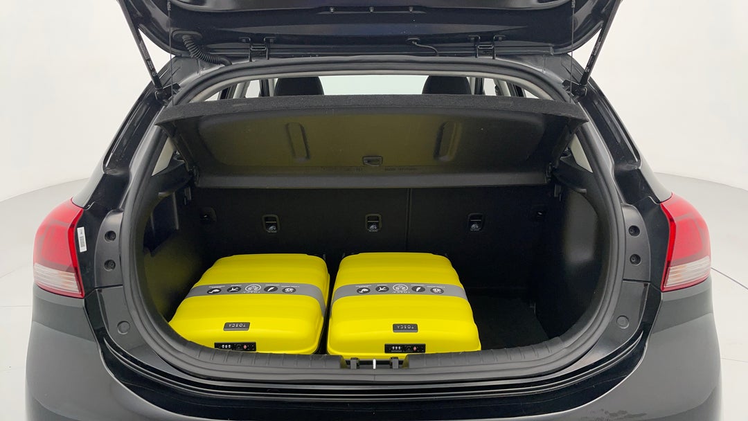 2017 Kia Rio S, Automatic, 100870 km, Boot Inside View with Luggage