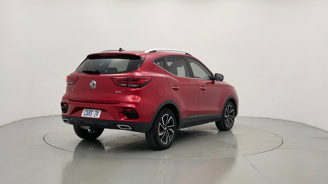 Right Back Diagonal (45- Degree) View