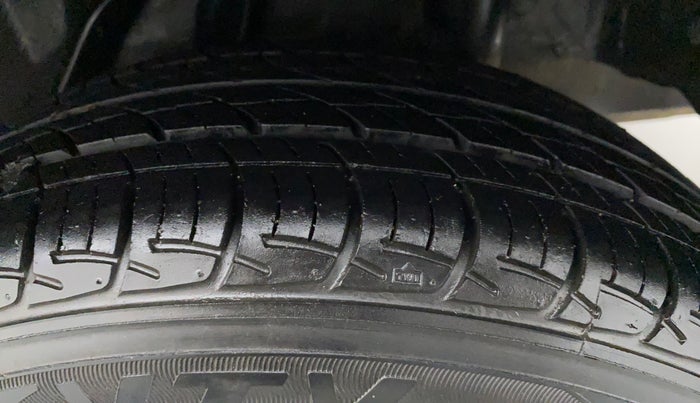 2016 Honda Amaze 1.2L I-VTEC S, Petrol, Manual, 63,420 km, Left Rear Tyre Tread