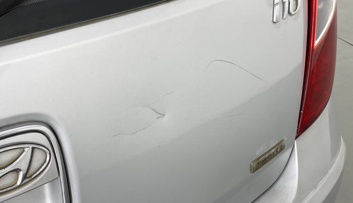 2011 Hyundai i10 SPORTZ 1.2 AT KAPPA2, Petrol, Automatic, 71,054 km, Dicky (Boot door) - Minor scratches