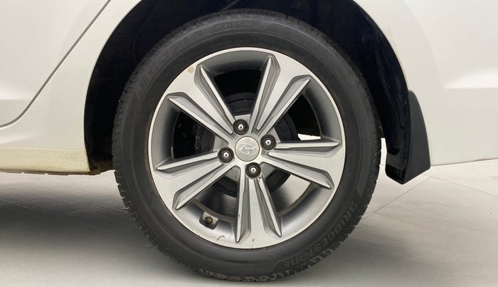 2018 Hyundai Verna 1.6 SX VTVT AT (O), Petrol, Automatic, 16,772 km, Left Rear Wheel