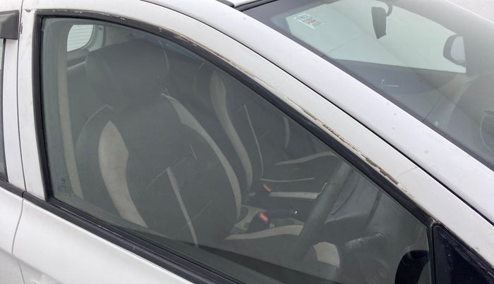 2011 Hyundai i20 MAGNA O 1.2, Petrol, Manual, 99,605 km, Driver-side door - Door visor damaged