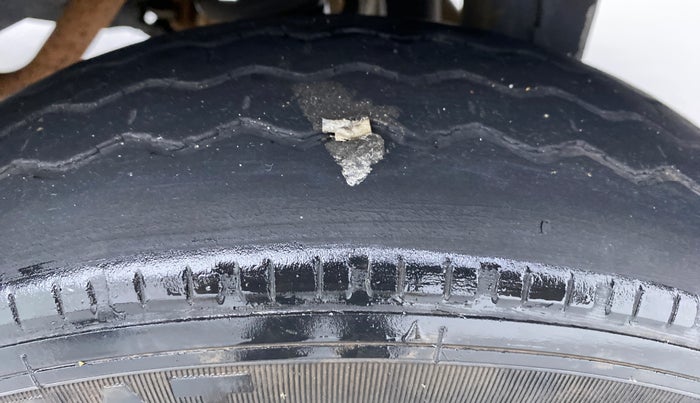 2018 Maruti Eeco 5 STR WITH AC PLUSHTR, Petrol, Manual, 29,607 km, Left Rear Tyre Tread
