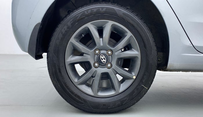 2020 Hyundai Elite i20 1.2 SPORTS PLUS VTVT, Petrol, Manual, 10,324 km, Right Rear Wheel