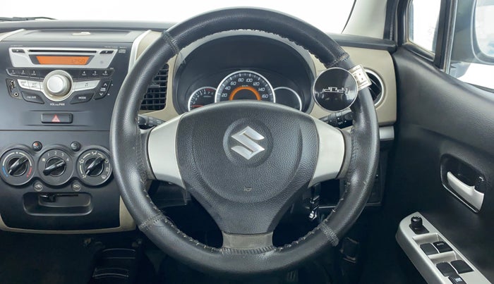 2014 Maruti Wagon R 1.0 VXI, Petrol, Manual, 26,042 km, Steering Wheel Close Up