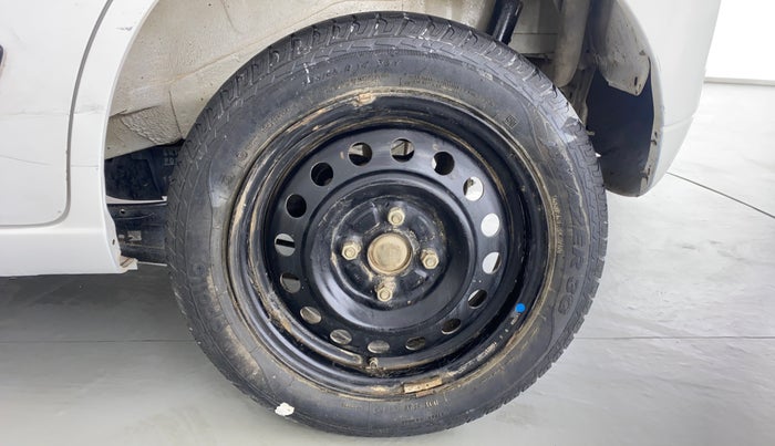 2014 Maruti Wagon R 1.0 VXI, Petrol, Manual, 26,042 km, Left Rear Wheel