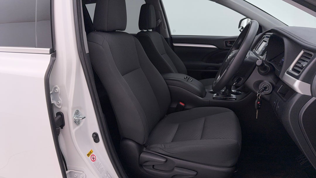 2018 Toyota Kluger Gx (4x4), Automatic, 55300 km, Right Side Front Door Cabin View