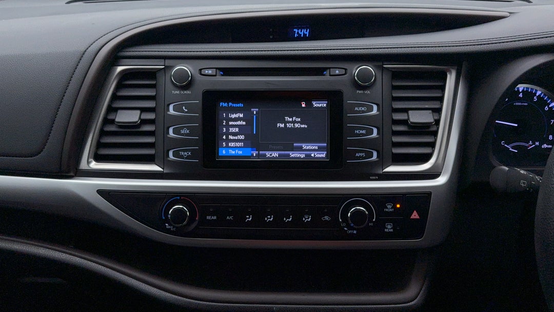 2018 Toyota Kluger Gx (4x4), Automatic, 55300 km, Center Console