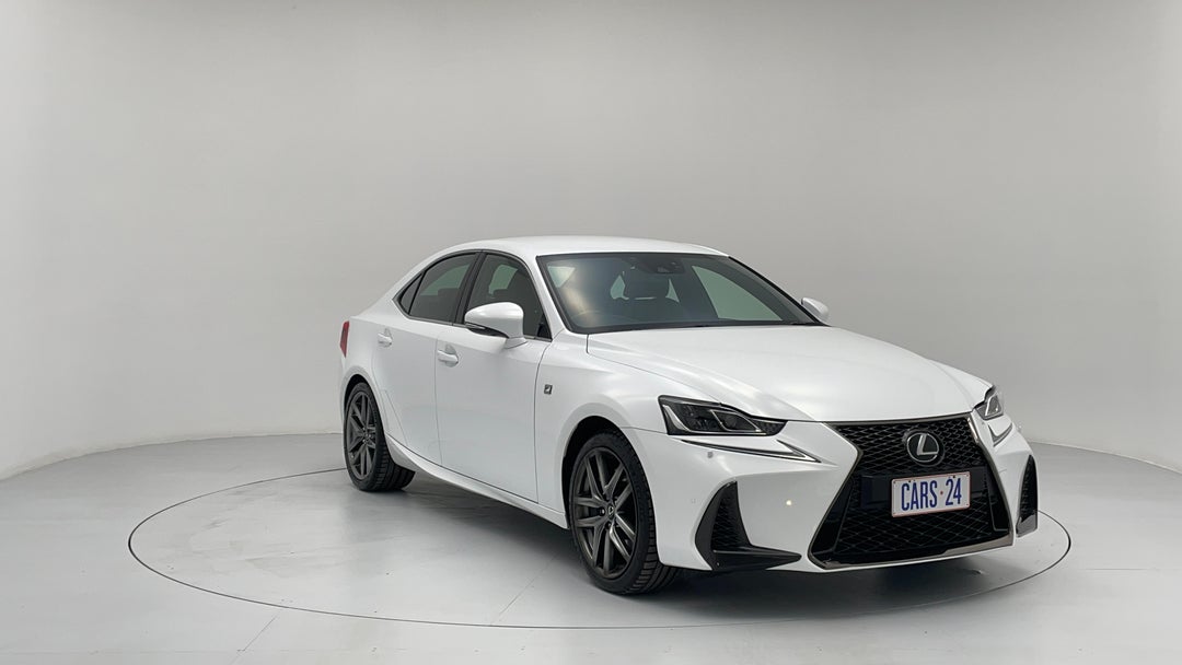 Right Front Diagonal (45- Degree) View