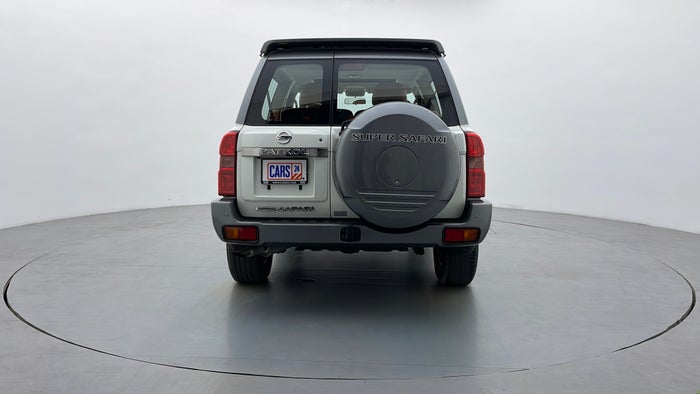 NISSAN PATROL-Back/Rear View