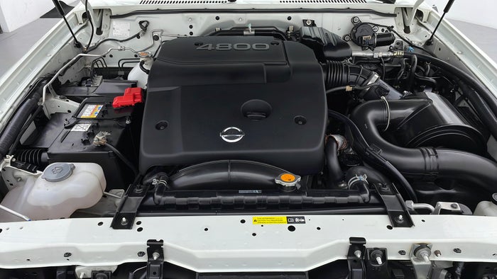 NISSAN PATROL-Engine Bonet View