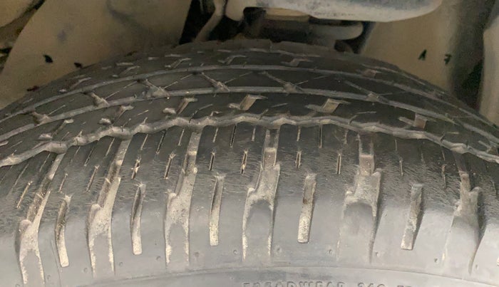 2019 Toyota Fortuner 2.7 4X2 AT, Petrol, Automatic, 46,567 km, Right Front Tyre Tread