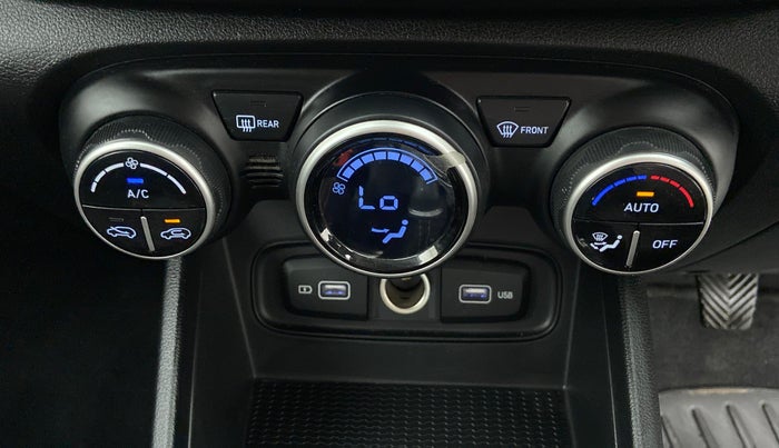 2021 Hyundai VENUE 1.5 SX CRDI MT, Diesel, Manual, 8,780 km, Automatic Climate Control