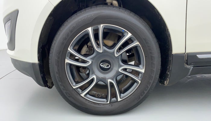 2018 Mahindra MARAZZO M8 7 STR, Diesel, Manual, 7,435 km, Left Front Wheel