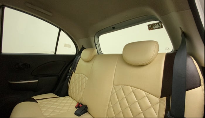 2018 Nissan Micra Active XL O, Petrol, Manual, 75,289 km, Right Side Rear Door Cabin