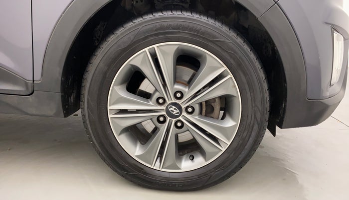 2017 Hyundai Creta 1.6 SX PLUS AUTO PETROL, Petrol, Automatic, 85,652 km, Right Front Wheel