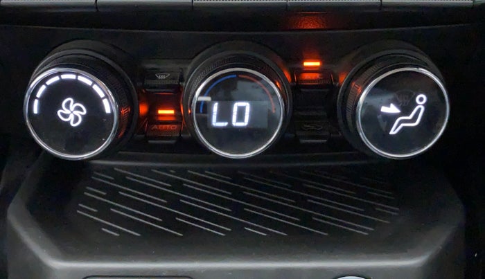 2021 Renault Kiger RXZ CVT 1.0 TURBO, Petrol, Automatic, 9,698 km, Automatic Climate Control