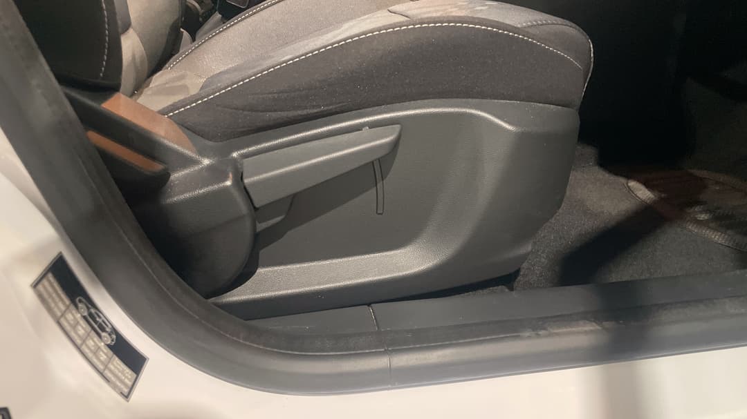 2022 MG Mg3 Auto Core, Automatic, 18681 km, Drivers Side Adjustment Panel