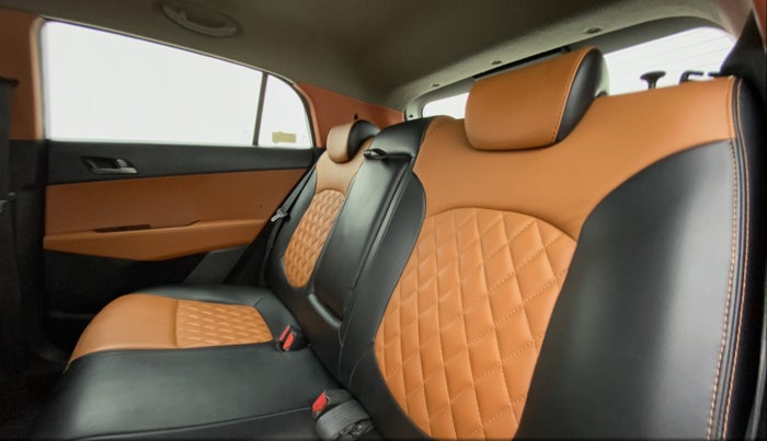 2015 Hyundai Creta 1.6 SX CRDI, Diesel, Manual, 74,767 km, Right Side Rear Door Cabin