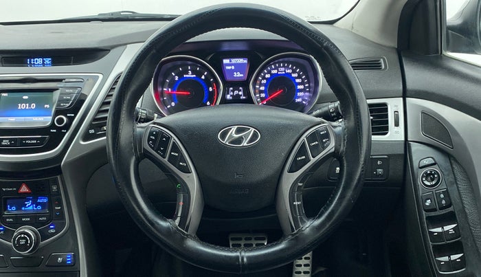 2015 Hyundai New Elantra 1.6 SX AT DIESEL, Diesel, Automatic, 1,07,335 km, Steering Wheel Close Up