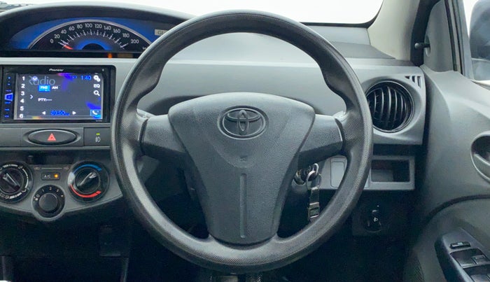 2013 Toyota Etios Liva G, Petrol, Manual, 64,652 km, Steering Wheel Close Up