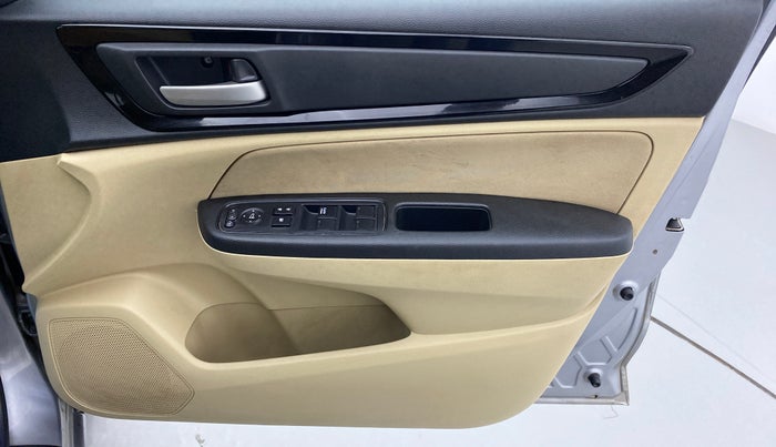 2018 Honda Amaze 1.2 SMT I VTEC, Petrol, Manual, 42,903 km, Driver Side Door Panels Control