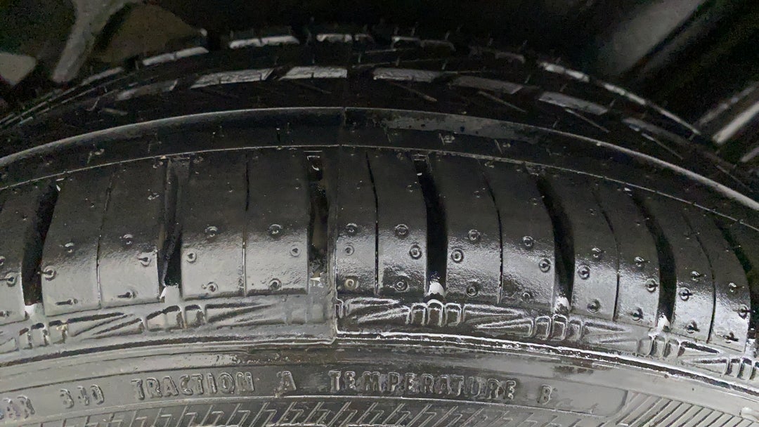 Right Rear Tyre Tread