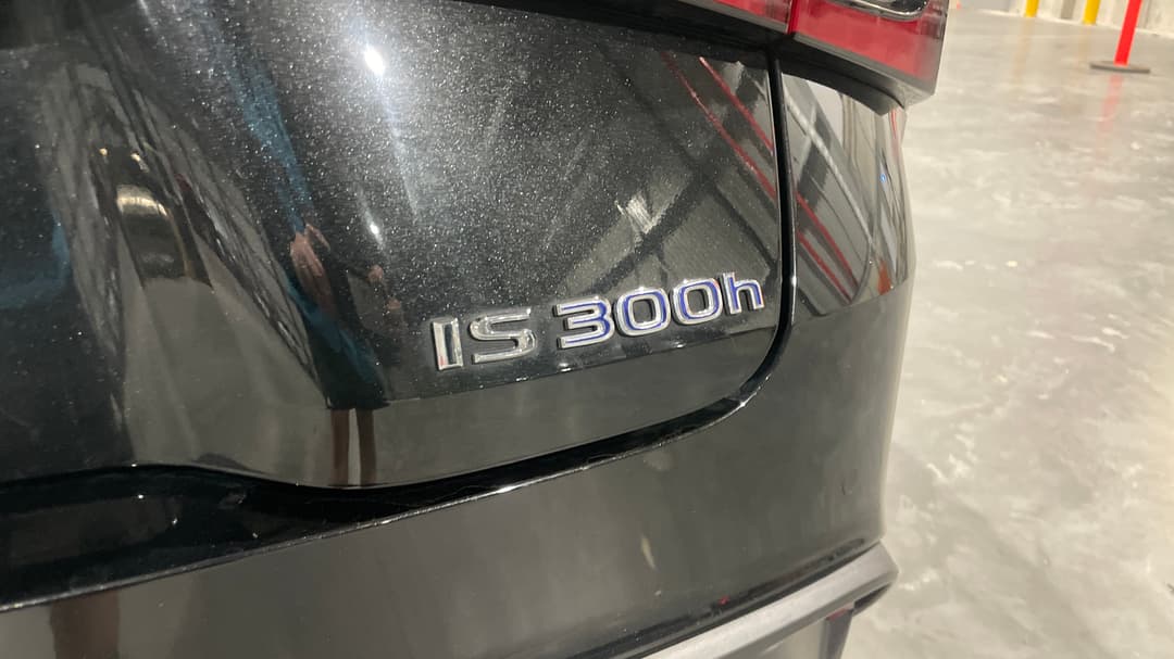 2021 Lexus Is300h Luxury Hybrid, Automatic, 55715 km, Badge (Boot Right Side)