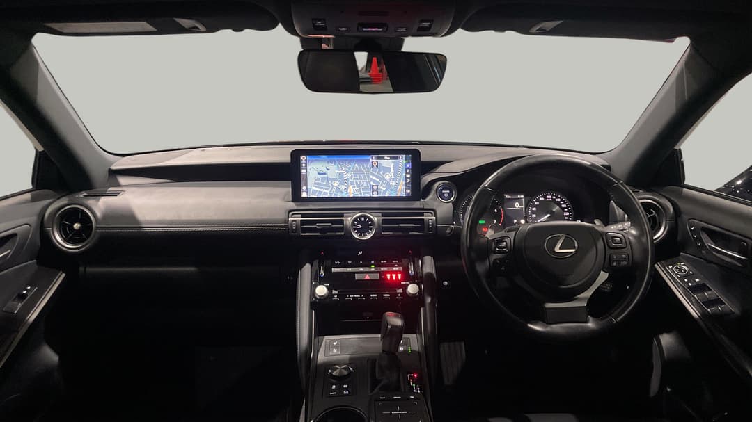 2021 Lexus Is300h Luxury Hybrid, Automatic, 55715 km, Dashboard View
