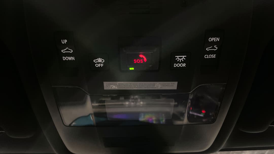 2021 Lexus Is300h Luxury Hybrid, Automatic, 55715 km, On-Roof Controls/Sunglass holder